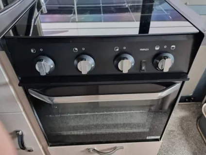 Auto-Sleepers  Warwick XL 2020