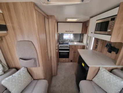 Bessacarr  400 412 2018