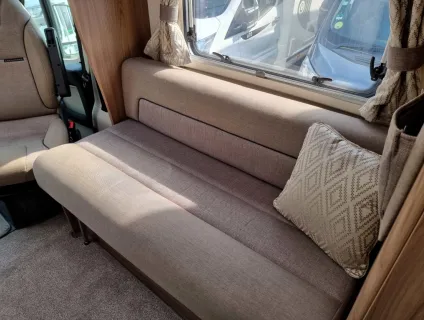 Bessacarr  400 412 2018