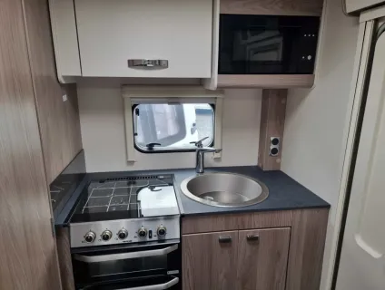 Swift  Sprite Compact 2024