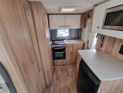 Bessacarr  400 412 2017