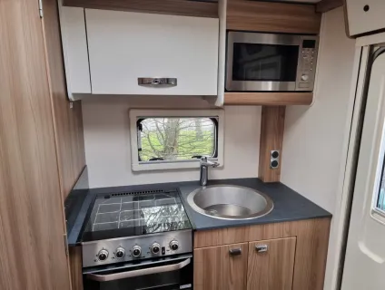 Swift Fairway Compact 2022