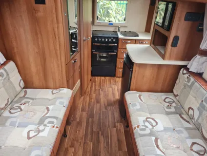 Auto-Sleepers  Nuevo EK 2015