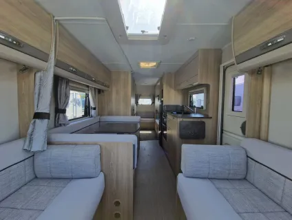 Elddis Avante 866 2018