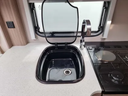 Coachman Pastiche 575 2019