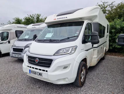 Adria Coral XL Plus 670 SL 2018