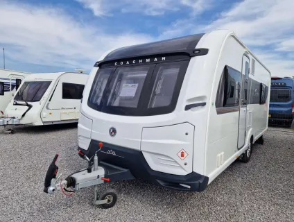 Coachman Lusso 1 2023