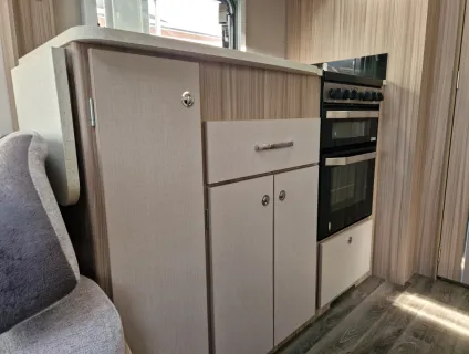 Coachman Acadia 460 2020
