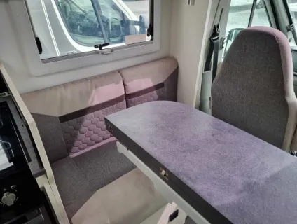 Chausson Titanium 788 VIP 2022