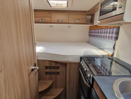 Swift Select Compact C205 2022