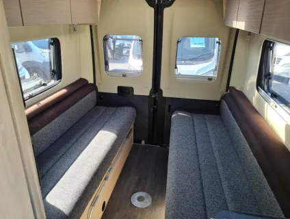 Auto-Trail Expedition 66 2021