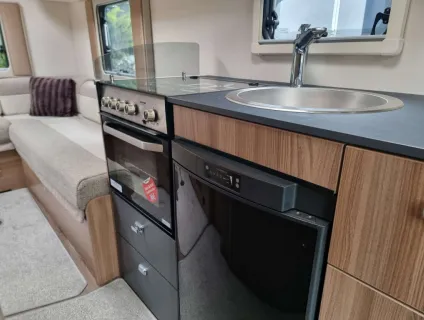 Swift Select Compact C500 2023