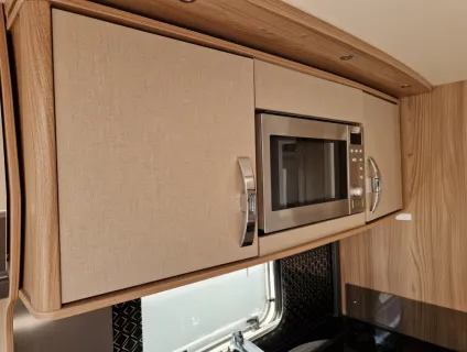 Swift Elegance 480 2021