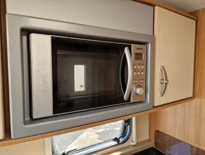 Swift Challenger 480 2011