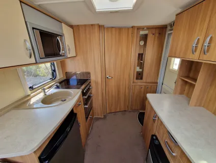 Swift Challenger 480 2011