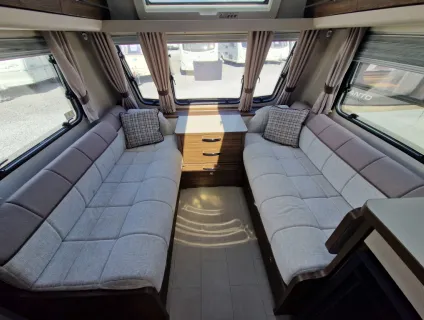Compass Capiro 550 2023