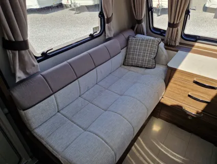 Compass Capiro 550 2023