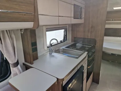 Compass Capiro 550 2023