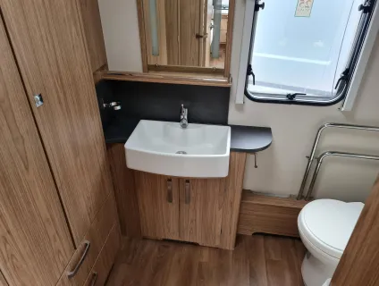Coachman  VIP 460 2015