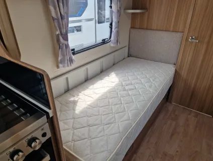 Lunar Clubman SB 2019