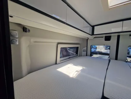 Adria  Twin Supreme 600 SPB 2021