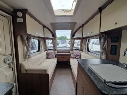Bailey Phoenix+ 644 2019