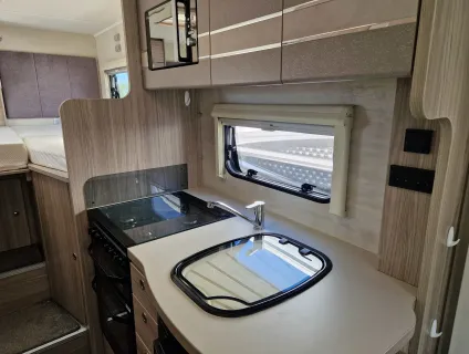 Elddis Magnum 194 2022