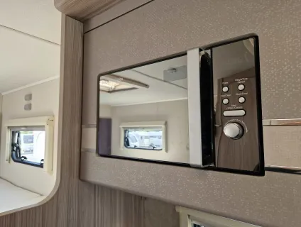 Elddis Magnum 194 2022