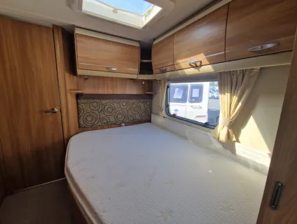 Swift Challenger 570 2011