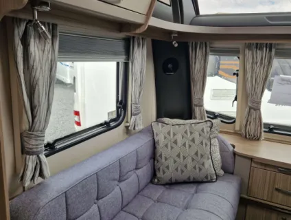 Coachman Acadia 565 2021