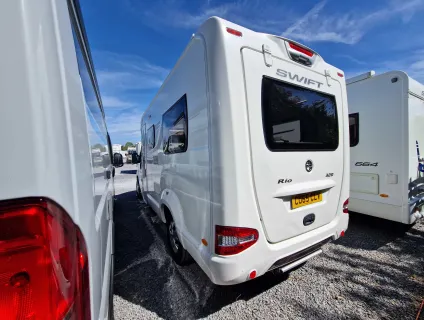 Swift Rio 320 2015