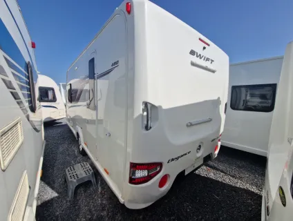 Swift Elegance 480 2021