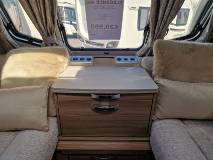 Swift Elegance 480 2021
