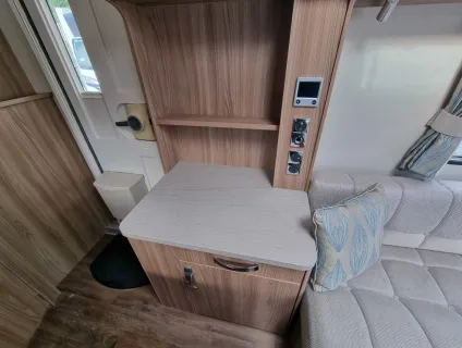 Swift  Challenger SE 480 2015