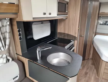 Swift Bolero 684FB 2017
