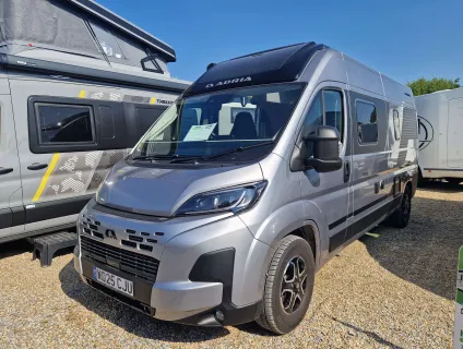 Adria  Twin Supreme 600 SPB 2025