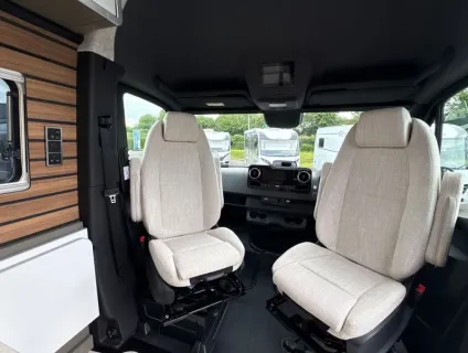 HYMER  Camper Van 