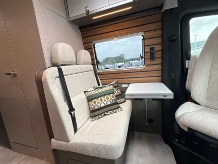 HYMER  Camper Van 