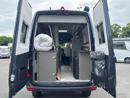 HYMER  Camper Van 