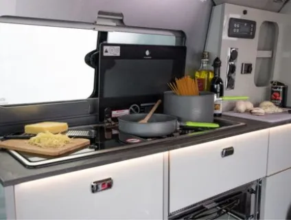 Auto-Sleeper Ford Custom Air 2025