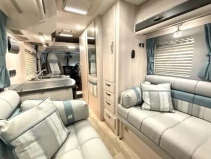 Auto-Sleeper  Fiat Van Conversion Warwick XL 2020