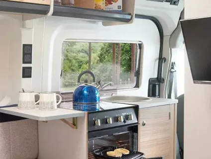 Bailey Endeavour B62 2026