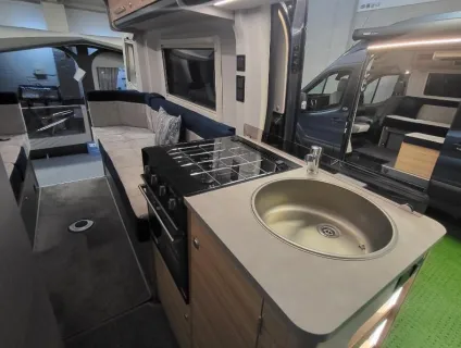 Bailey Endeavour B62 2026