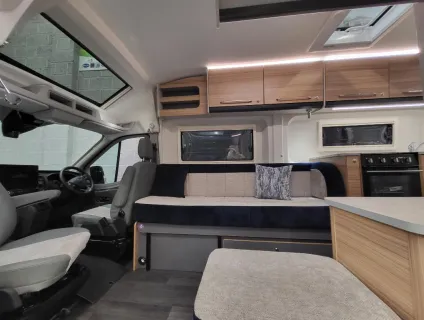 Bailey Endeavour B63 2026