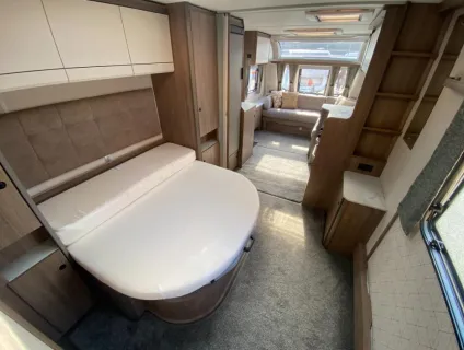 Coachman Acadia 675 Xtra 2025