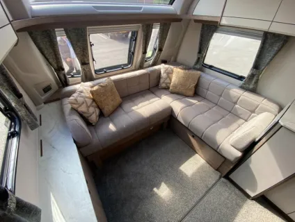 Coachman Acadia 675 Xtra 2025