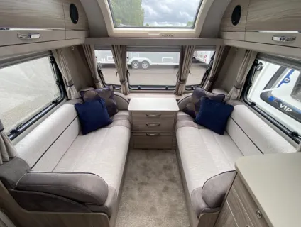 Elddis Supreme 554 2024