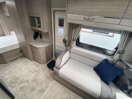 Elddis Supreme 554 2024