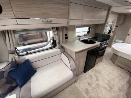 Elddis Supreme 554 2024