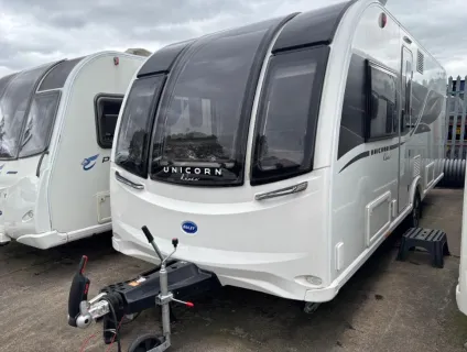 Bailey Unicorn Deluxe Vigo 2025